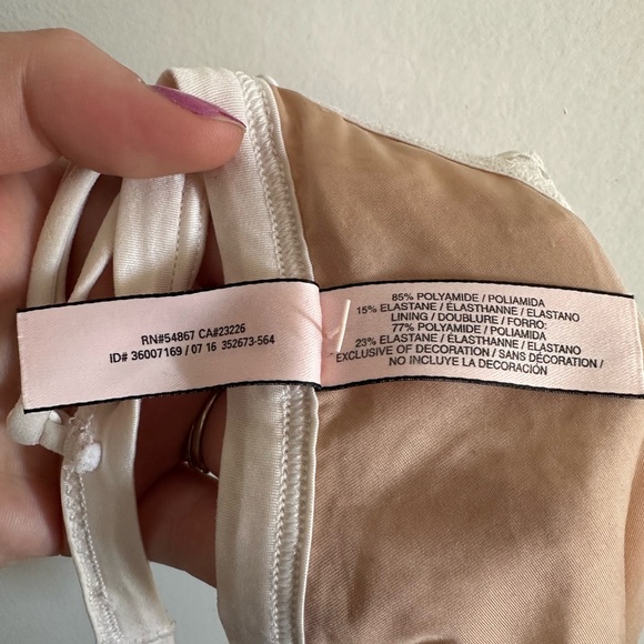 Victoria’s Secret White/Tan Lace Overlay Double Strap Bralette size Medium EUC - Picture 6 of 6